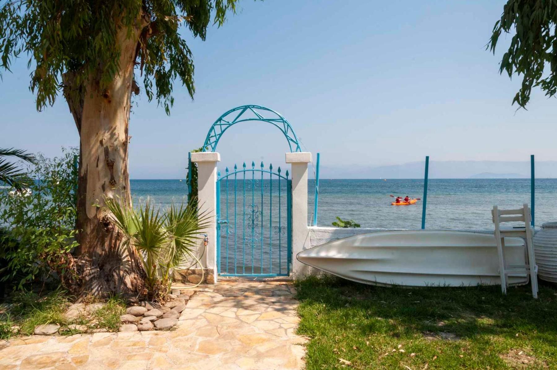 Lemami Seafront Bungalows Kávos Exterior foto
